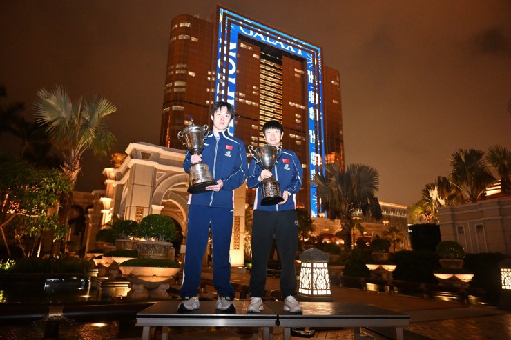 Wang Chuqin và Sun Yingsha mang về chiến thắng kép cho Trung Quốc