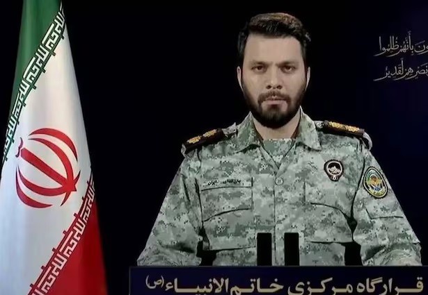 Trung tá Ebrahim Zolfaghari - người phát ngôn Bộ Tổng tham mưu trung tâm Khatam al-Anbiya. Ảnh: The Chosun Daily