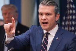 Ông chủ Lầu Năm Góc nói về việc binh sĩ Mỹ "đặt chân lên đất Iran"