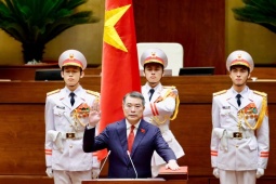 Lễ tuyên thệ của Thủ tướng Chính phủ Lê Minh Hưng