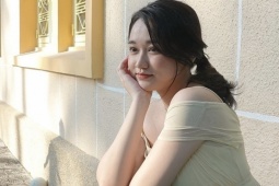 Trúc Anh 'Mắt biếc' được khen thon gọn hơn sau thời gian nỗ lực giảm cân