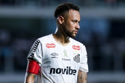 Tin mới nhất bóng đá sáng 7/4: Neymar phẫu thuật tiếp, mơ dự World Cup