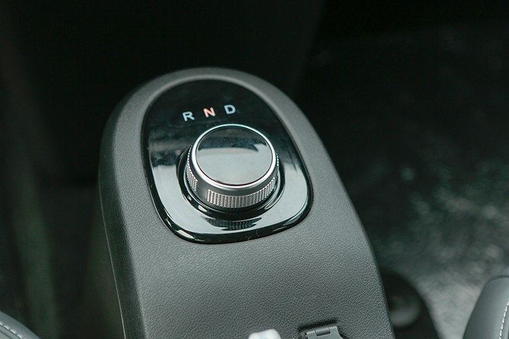 Giá xe VinFast VF 5 mới nhất tháng 4/2026, ưu đãi gần 32 triệu đồng - 13