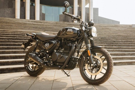 Royal Enfield Hunter 350 2026 ra mắt, giá từ 42 triệu đồng