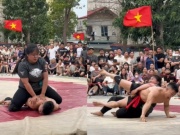 "Quỷ lùn" Hồng Sơn đấu nữ đô "Doraemon", nhà vô địch thế giới bị lôi xềnh xệch