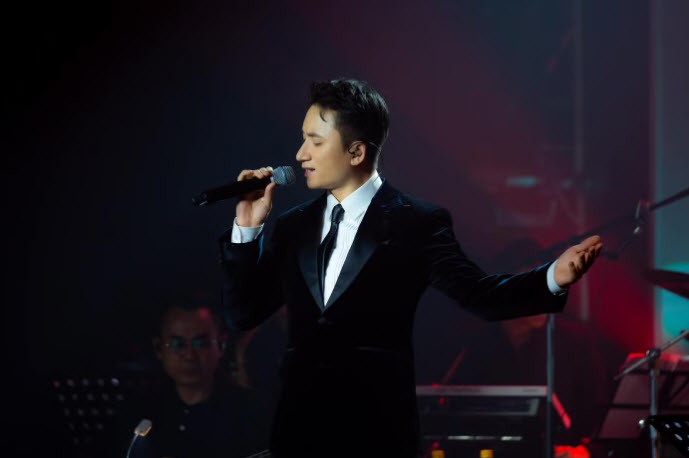 Nhạc của Phan Mạnh Quỳnh, chỉ tối ưu khi chính anh là người hát.