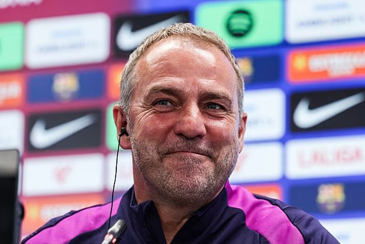 HLV Flick cần cầu thủ tỉnh táo hơn