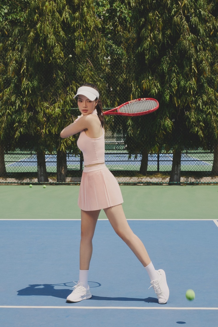 Lâm Bích Tuyền giữ eo 60 cm nhờ ăn chay, chơi tennis - 3