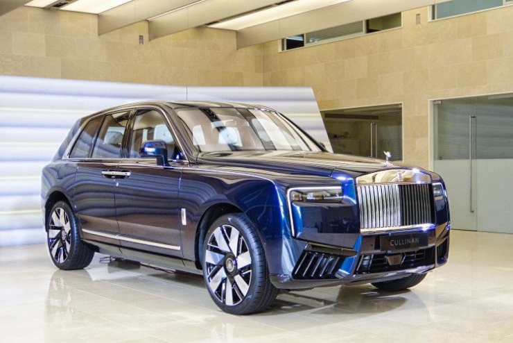 Xe siêu sang Rolls-Royce 40 tỷ của đại gia Sài Gòn gắn biển đấu giá 395 triệu - 8