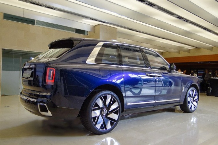 Xe siêu sang Rolls-Royce 40 tỷ của đại gia Sài Gòn gắn biển đấu giá 395 triệu - 5