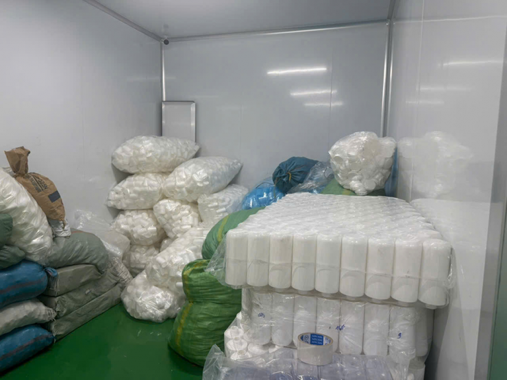 Sự thật sau 'công xưởng' kem trộn gắn mác hàng ngoại vừa bị công an triệt phá - 5