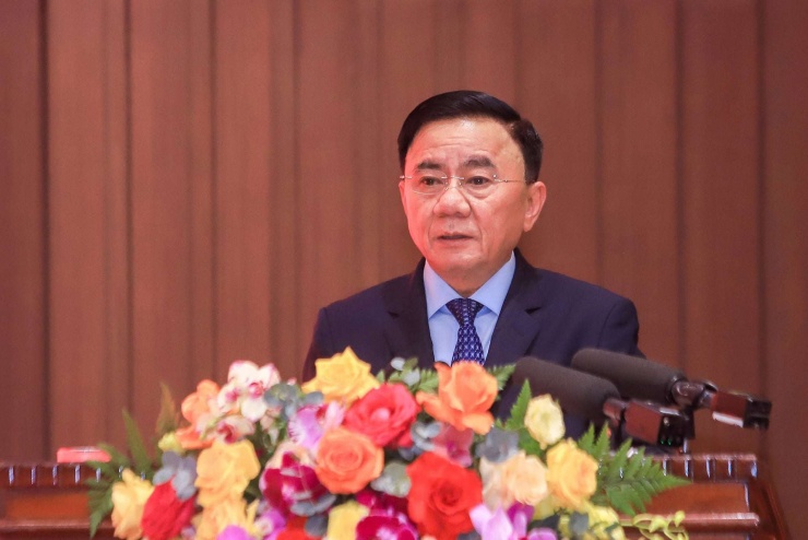 Ủy viên Bộ Chính trị, Thường trực Ban Bí thư Trần Cẩm Tú phát biểu tại hội nghị.