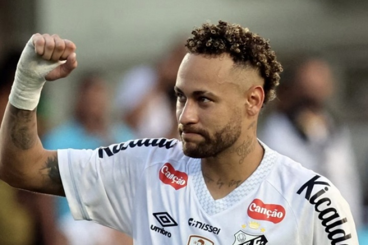 Neymar liều mình phẫu thuật, quyết không lỡ hẹn World Cup