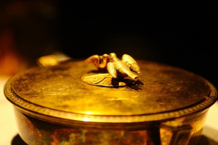 Báu vật 'thức giấc': Kho báu triều Nguyễn được cất giấu nhiều thập kỷ ở Đà Lạt