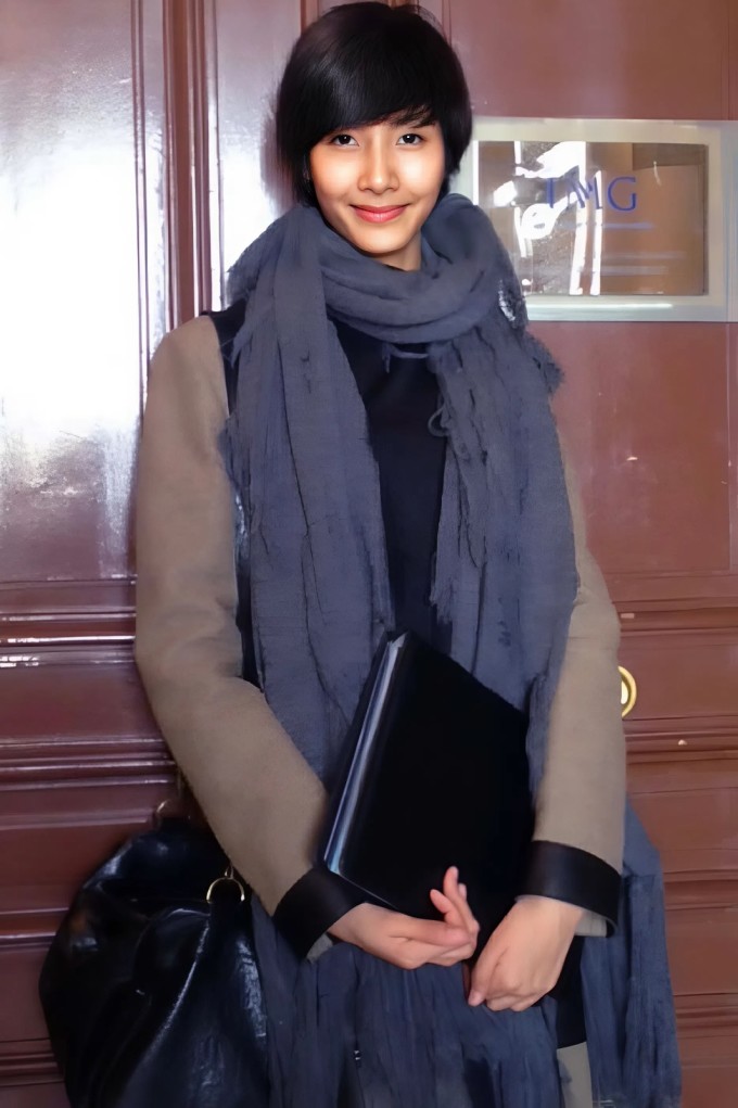 Hoàng Thùy cho biết 14 năm qua, cô từng đi casting cho IMG Models 6 lần nhưng đều bị từ chối.