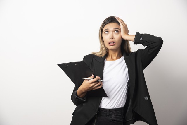 Nếu cứ chờ đợi, bạn sẽ mãi ở vạch xuất phát. Ảnh minh họa