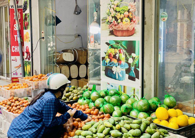 Xoài hạt lép có hương vị thơm ngon, giá cả lại phải chăng nên chiếm được cảm tình của người tiêu dùng.