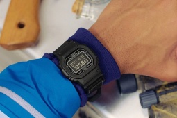 Casio tung mẫu đồng hồ G-Shock nhẹ hơn, linh hoạt hơn nhưng vẫn “nồi đồng cối đá”