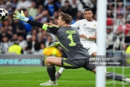 Bayern  " gieo sầu "  cho Real: Mãn nhãn đại tiệc tấn công, Mbappe  " chào thua "  Neuer