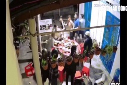 CLIP: Truy bắt nhóm đối tượng nghi nổ súng bắn vào những người đang nhậu ở Đồng Tháp