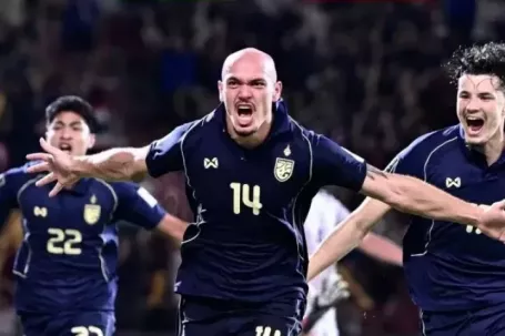 Tuyển Việt Nam bỏ FIFA Days, Thái Lan tranh thủ tích điểm