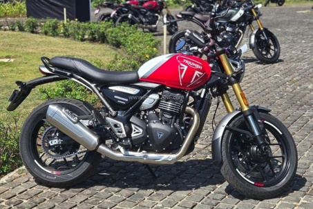 Triumph ra mắt dàn mô tô ‘rượu mới bình cũ’, giá chỉ từ 55 triệu đồng