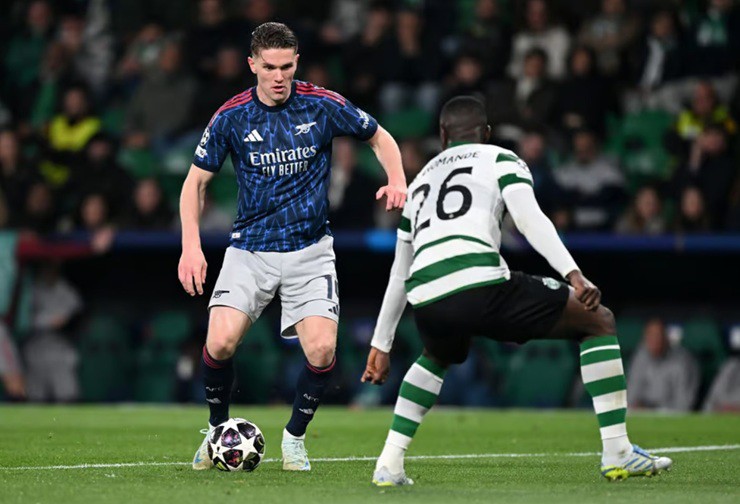 Gyokeres gần như “mất hút” trong trận đấu khi trở lại Lisbon, với màn trình diễn khá nhạt nhòa và không để lại dấu ấn đáng kể trên sân