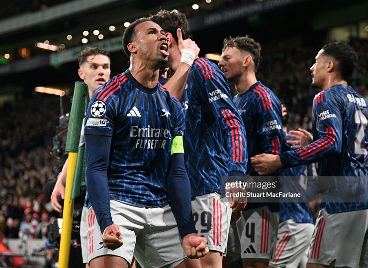 Chiến thắng của Arsenal mở ra cơ hội lớn cho MU, Liverpool và Chelsea trong cuộc đua Champions League