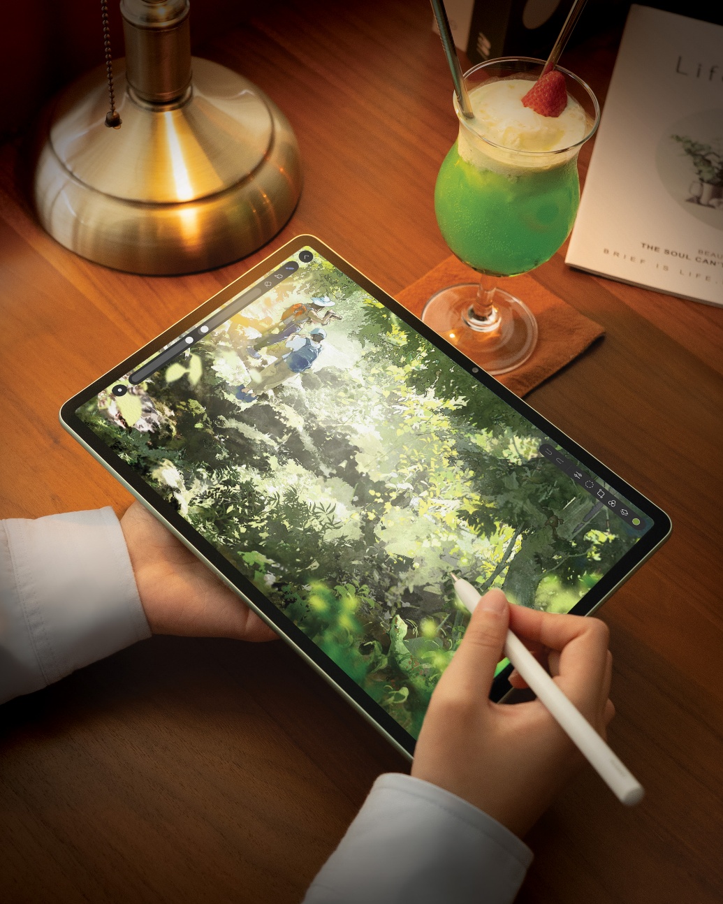 Những nâng cấp của màn hình giúp tăng trải nghiệm không chỉ “nhìn” mà còn “chạm”