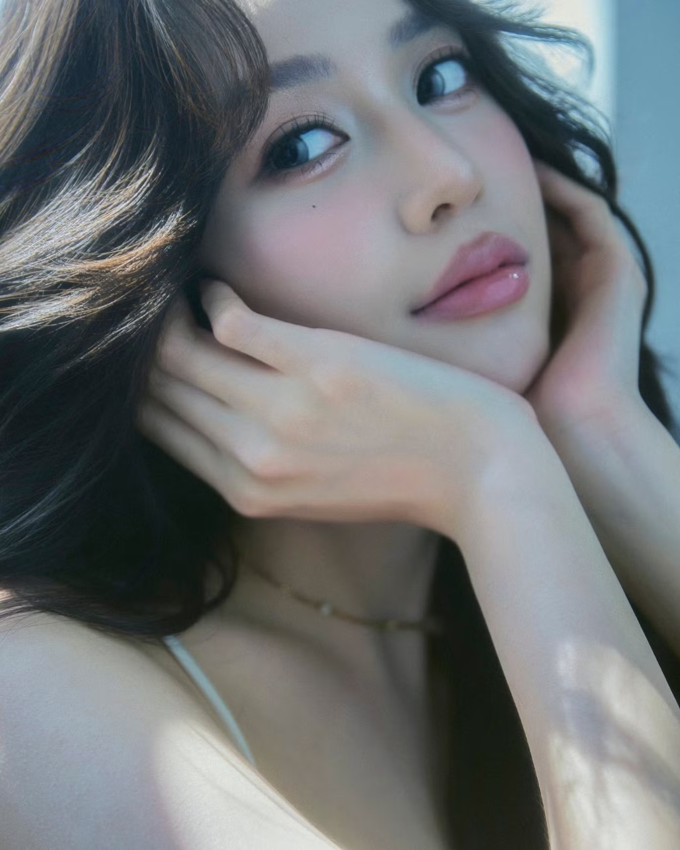 Phong cách thời trang đời thường trẻ trung, năng động của Hoa hậu Thanh Thủy - 1