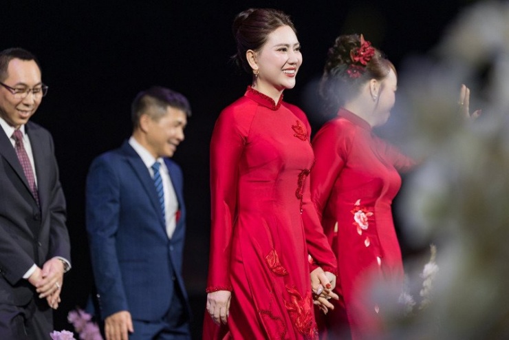 Nhan sắc quý phái của mẹ chú rể&nbsp;