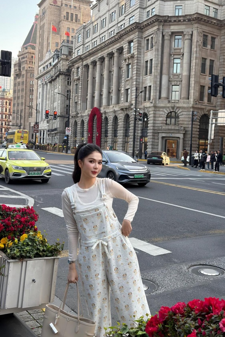 Ảnh sao 9/4: Lê Phương kỷ niệm 10 năm gặp ông xã kém tuổi - 3