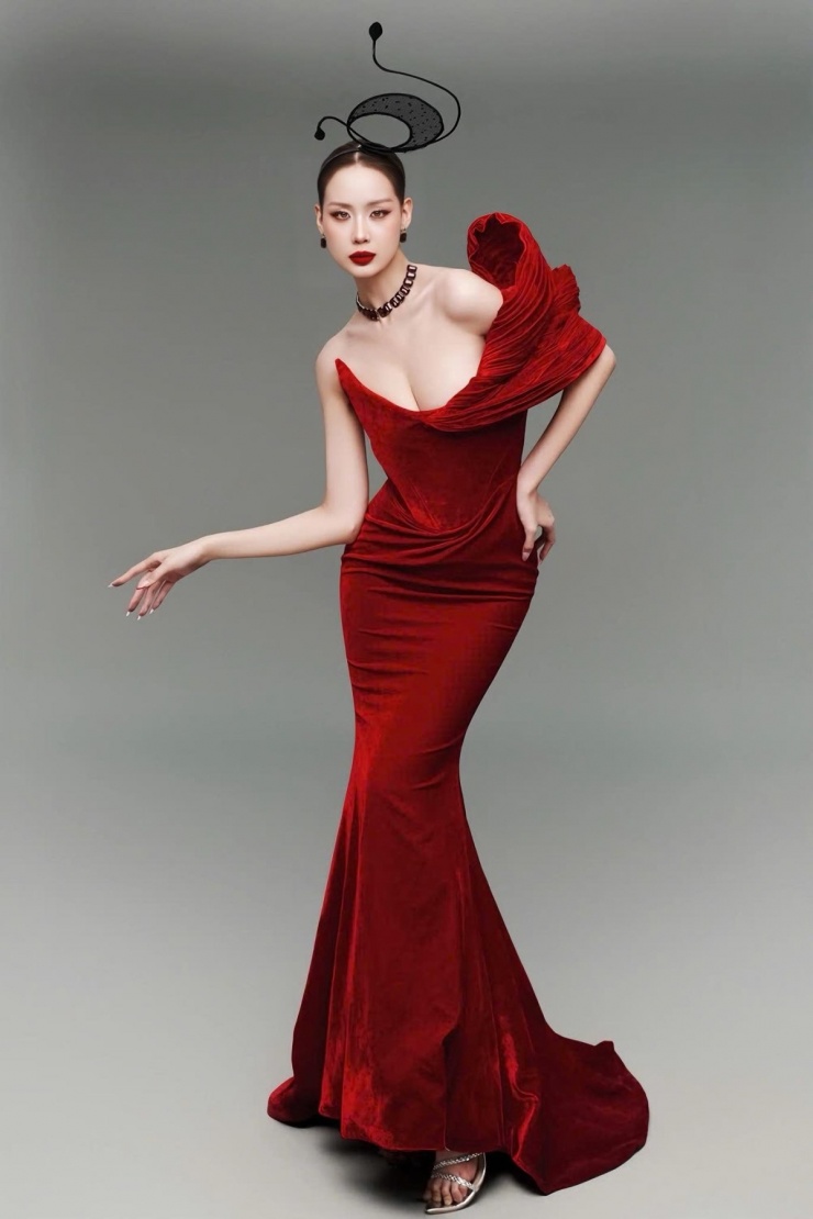 Ảnh sao 9/4: Lê Phương kỷ niệm 10 năm gặp ông xã kém tuổi - 7