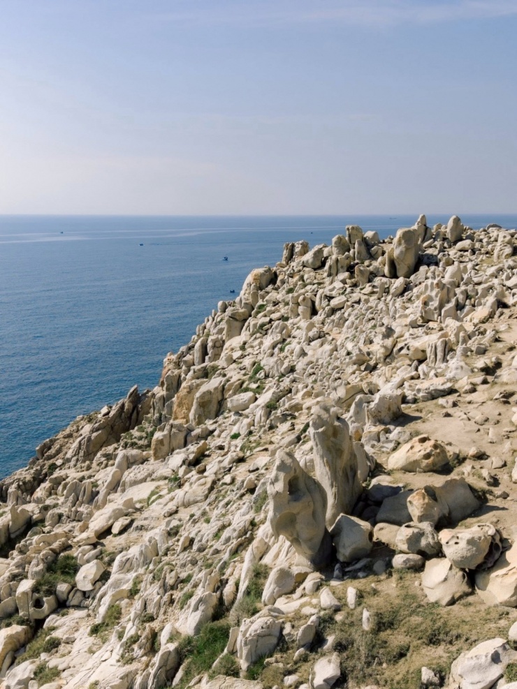 Ngắm công viên đá nghìn hình thù ở ven biển Ninh Thuận - 7