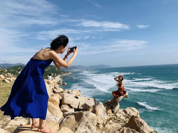 Ngắm công viên đá nghìn hình thù ở ven biển Ninh Thuận - 6