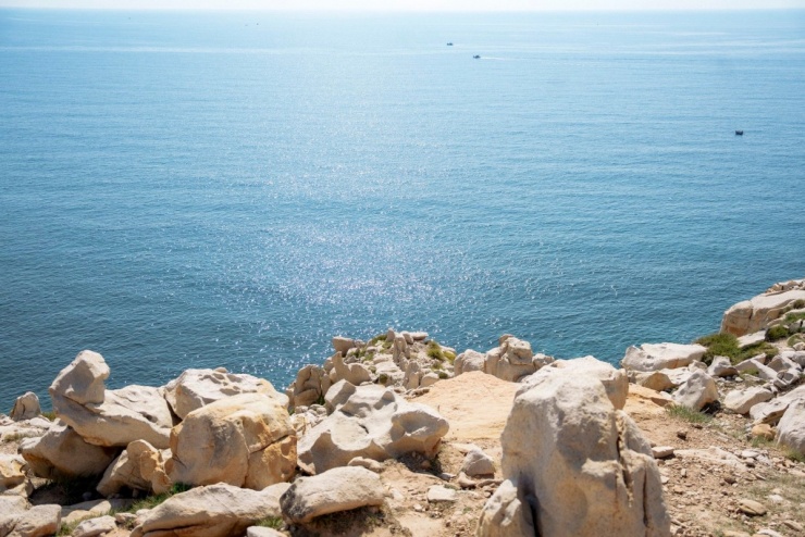 Ngắm công viên đá nghìn hình thù ở ven biển Ninh Thuận - 12