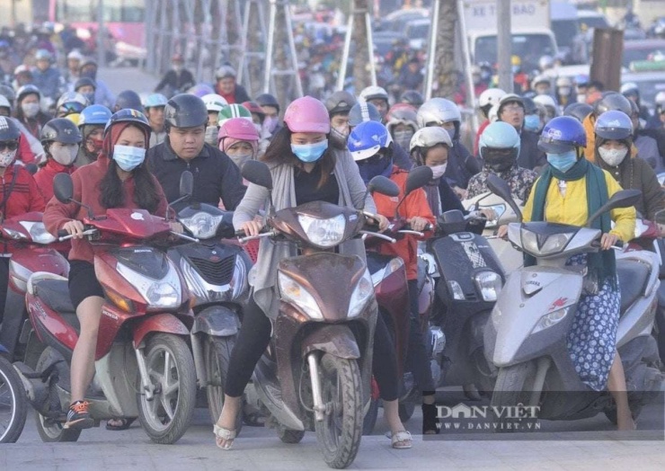 TP Hà Nội không cấm tuyệt đối xe xăng vào nội đô từ 1/7/2026, thay vào đó triển khai vùng phát thải thấp theo khu vực, khung giờ và tiêu chuẩn kỹ thuật. Ảnh: Thành An