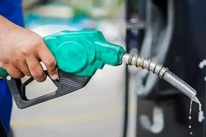 Thống nhất giảm mạnh thuế xăng dầu