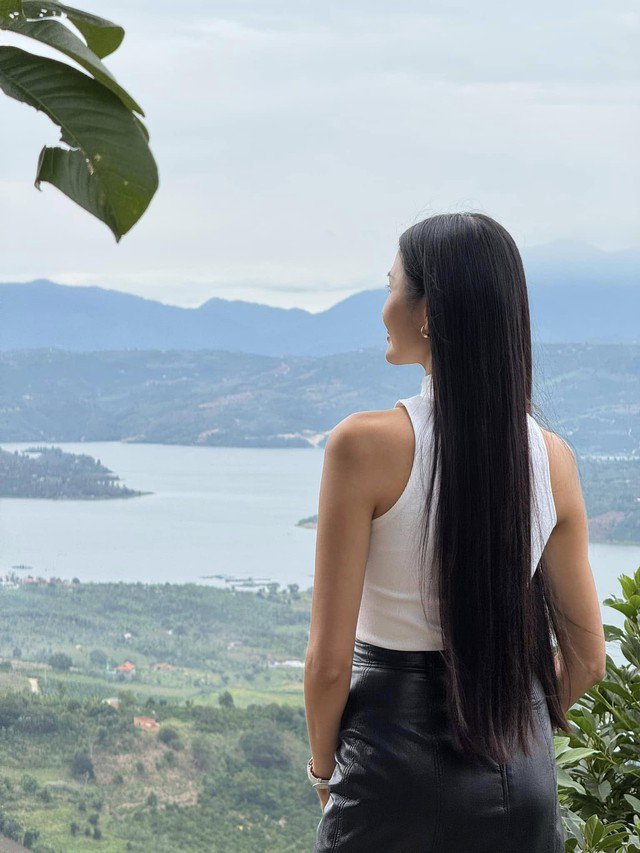 Á hậu quê Thanh Hóa vừa đăng ký casting Victoria's Secret có sắc vóc ra sao? - 4