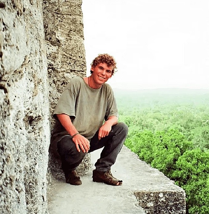 William Wates, anh họ của Orla, qua đời năm 1996 khi cũng 19 tuổi. Ảnh: DM