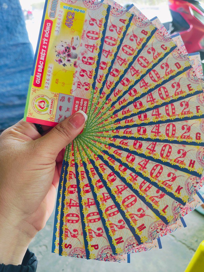 Chiều 9-4, xổ số miền Nam xác định nơi trúng 3 giải độc đắc của 3 đài - 5