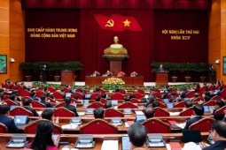 Trung ương yêu cầu sửa Bộ luật Hình sự, giảm hình phạt với người phạm tội không vụ lợi