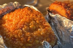 Làm heo quay 'ba không' bằng nồi chiên không dầu: bì nổ giòn rụm, thịt mềm ẩm