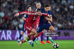 Carragher chỉ ra “sai lầm chết người” của Liverpool trước PSG