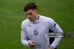 Tin mới nhất bóng đá trưa 9/4: Juventus hỏi mua Ugarte giá 40 triệu bảng