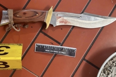 Bắt đối tượng vô cớ đâm chết người đang ngồi xem bóng chuyền