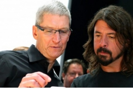 Vì sao CEO Apple Tim Cook khuyên hạn chế dùng iPhone?