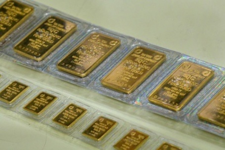 Cuối ngày 9-4, bất ngờ chênh lệch giá vàng miếng SJC với giá thế giới