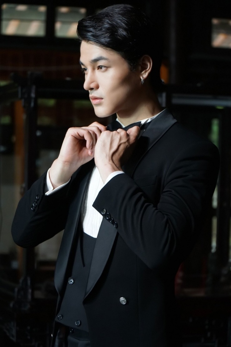 5 'trai đẹp hơn hoa' được mệnh danh nam thần mới của điện ảnh Việt - 2