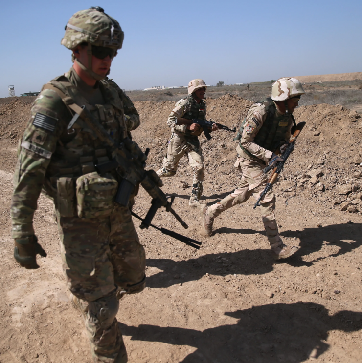 Sự thật sốc trong cuộc chiến Iran: Lính Mỹ kể lại “địa ngục hỗn loạn” trong ngày đẫm máu nhất - 1